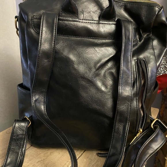New W/O Tags Modern+Chic Brand Bag/Backpack Leather, Black w/Colorful Strap - Picture 3 of 10
